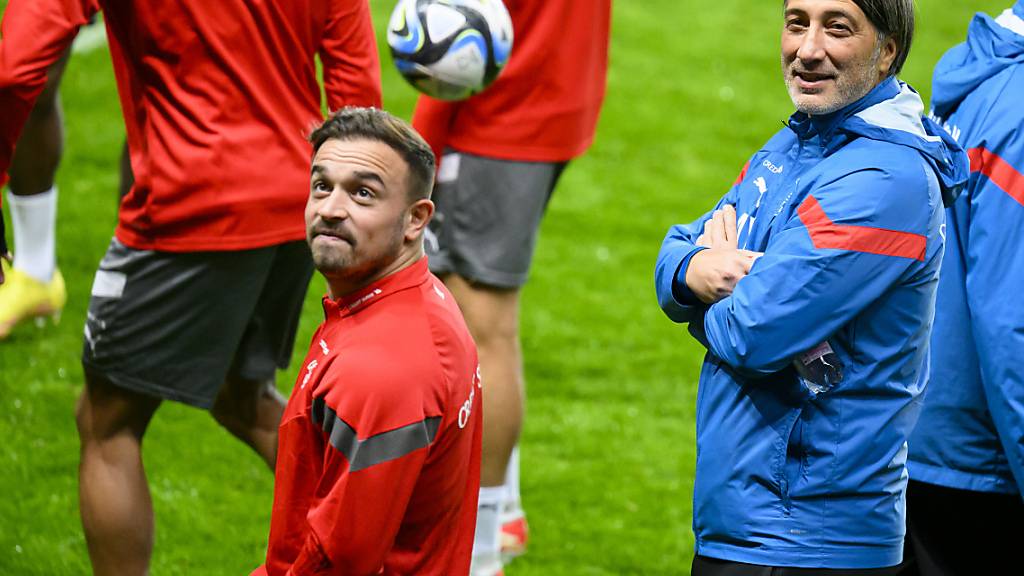 Murat Yakin verbannt Xherdan Shaqiri im Spiel gegen Israel vorerst auf die Ersatzbank