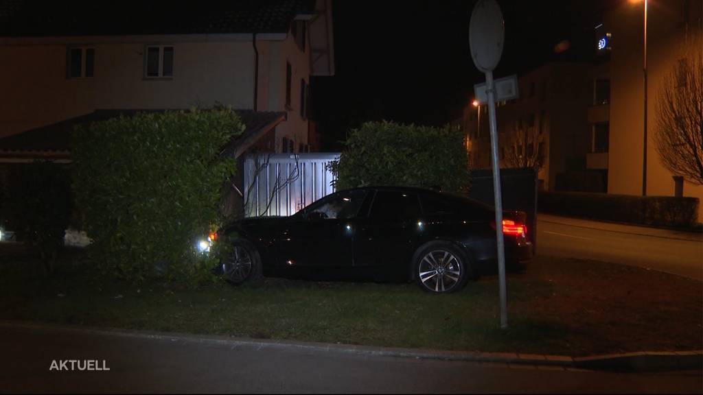 Verwüstete Gartenhecke in Oftringen: Betrunkener Autofahrer erwischte die Kurve nicht