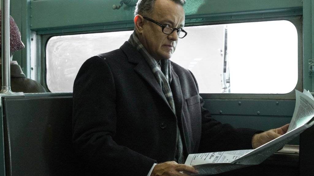 Tom Hanks in «Bridge of Spies», der im Kalten Krieg in Berlin spielt. Er selber hat die geteilte Stadt nie erlebt, wie er bedauert (Archiv).