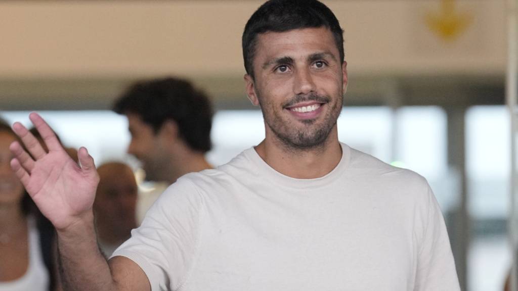Rodri unterschrieb beim FC Barcelona einen Vertrag über vier Jahre