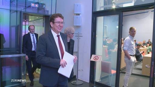 Albert Rösti kämpft für neues Stromgesetz gegen eigene Partei