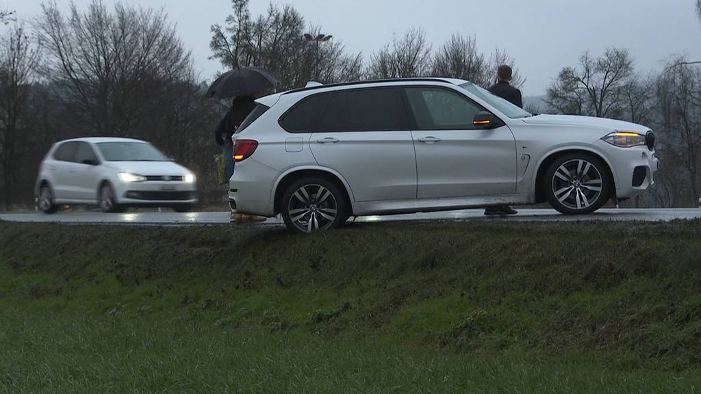 Unfall auf der «Todesstrasse»: Zwei BMW-Fahrer prallen ineinander