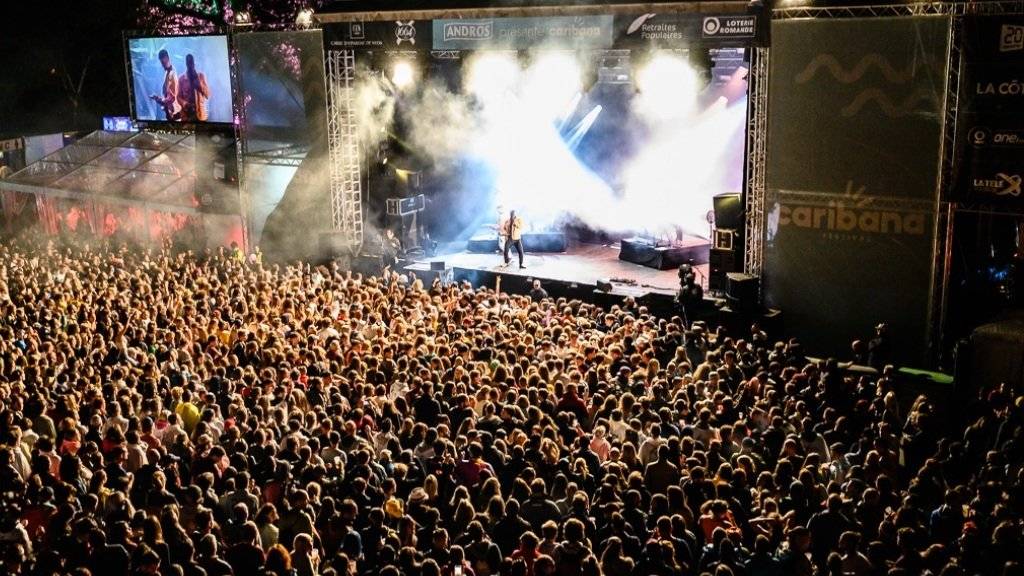 Der Grossanlass in der Nähe von Nyon am Genfersee war am Freitag und Samstag ausverkauft.