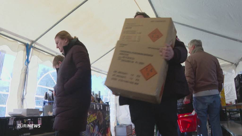 Trotz Diskussionen - Feuerwerksverkauf in der Schweiz weiterhin beliebt