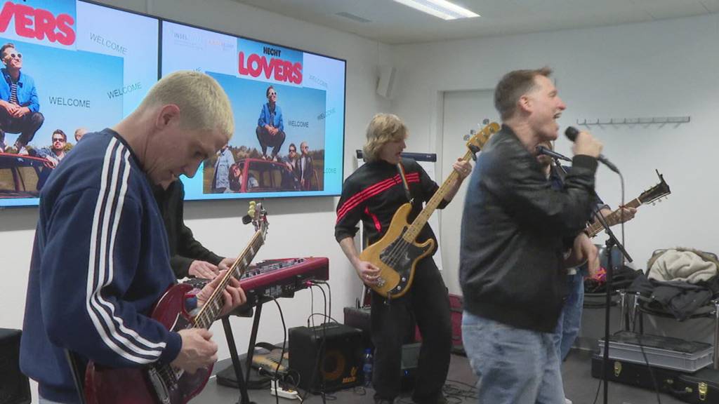 «Hecht» spielt Privatkonzert im Berner Kinderspital