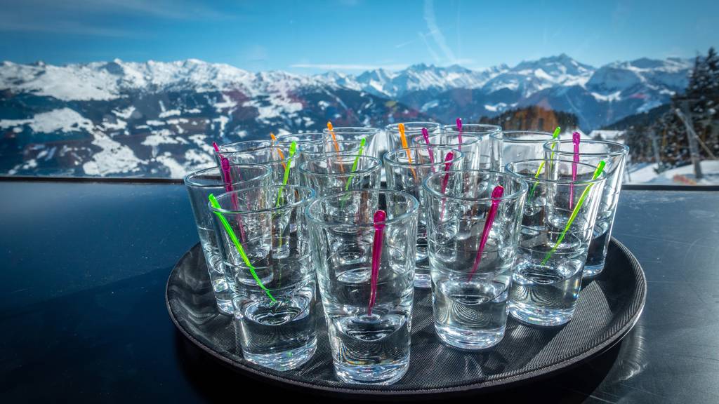 Skifahren und Party vereint: Das sind die besten Après-Ski-Orte
