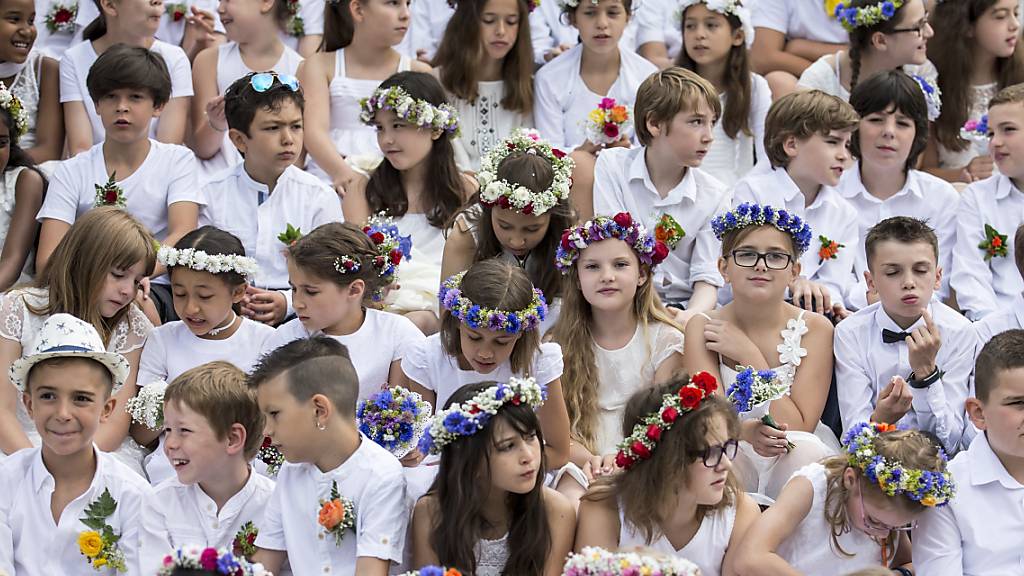 Auch dieses Jahr müssen die Aarauer Schulkinder auf den traditionellen Maienzug verzichten. (Archivbild)
