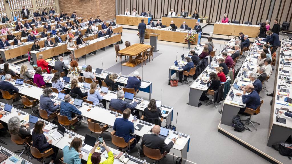 Der Zürcher Kantonsrat und der Regierungsrat sollen in Krisen mehr Kompetenzen erhalten. Die Geschäftsleitung des Kantonsrats hat eine entsprechende Vorlage verabschiedet. (Symbolbild)