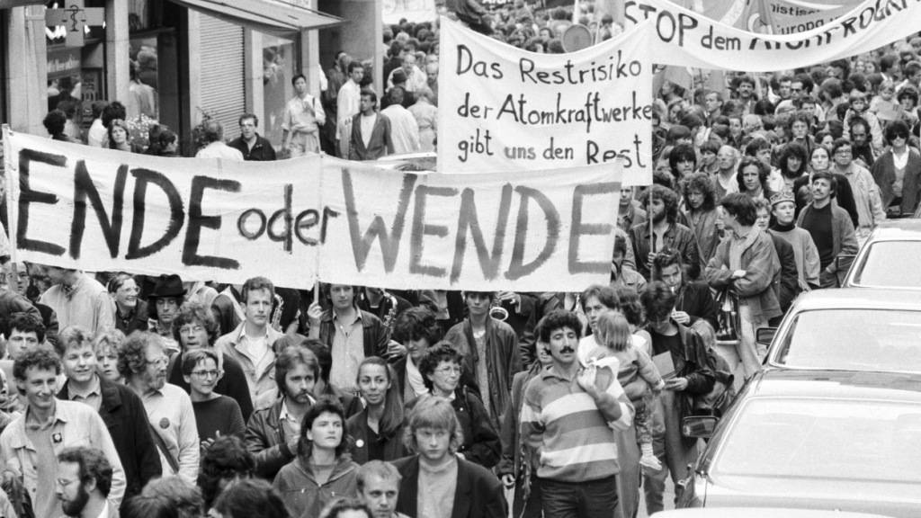 Nach der Reaktorkatastrophe in Tschernobyl kam es 1986 zu Demonstrationen in der Schweiz, auch in St. Gallen. (Archivbild)