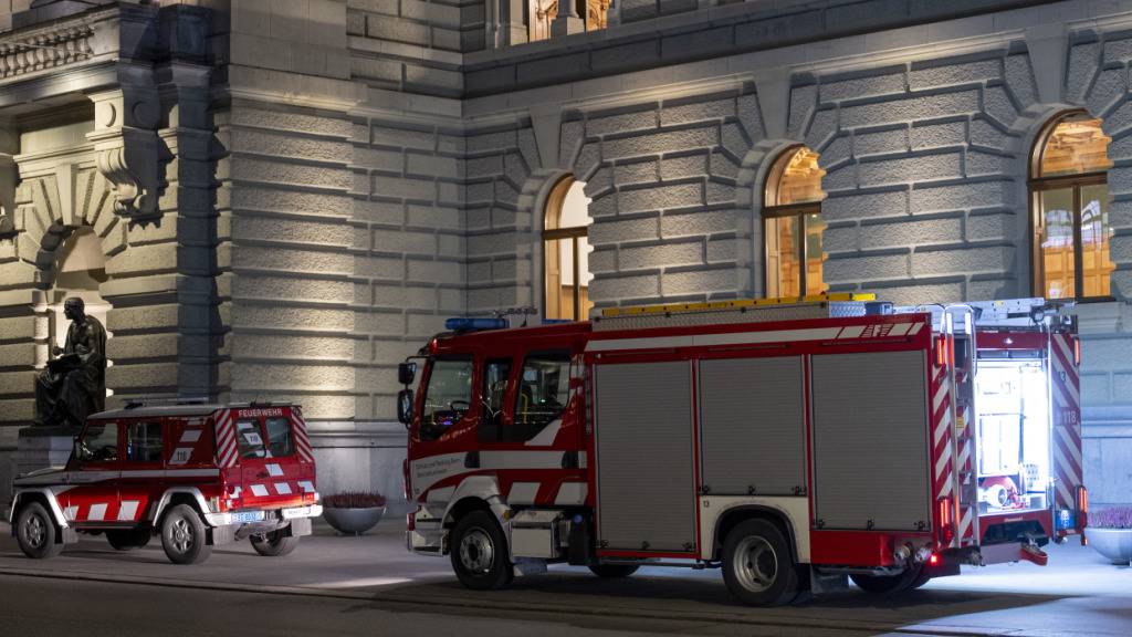 Ein kleiner Brand hat am Mittwochmorgen den Betrieb im Bundeshaus verzögert.