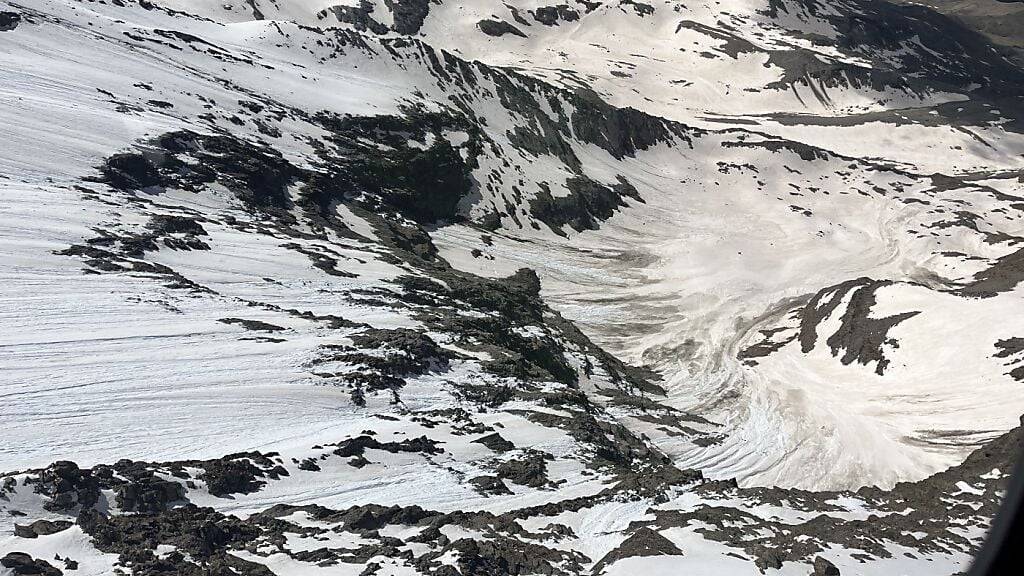 Eine 45-jährige Deutsche ist bei einem Unfall am Lagginhorn im Wallis ums Leben gekommen.