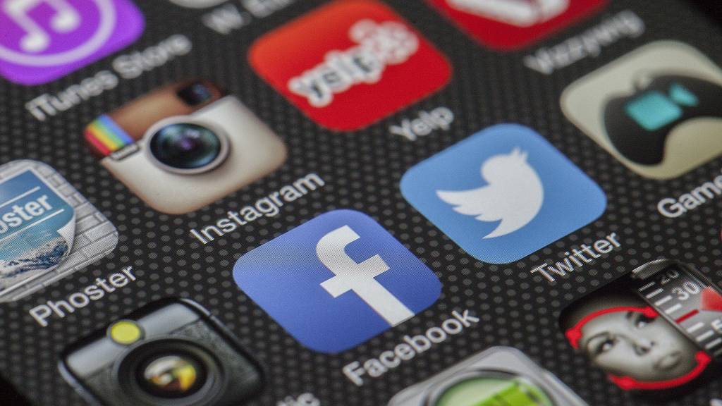 Kapo Obwalden warnt vor Social Media-Betrug