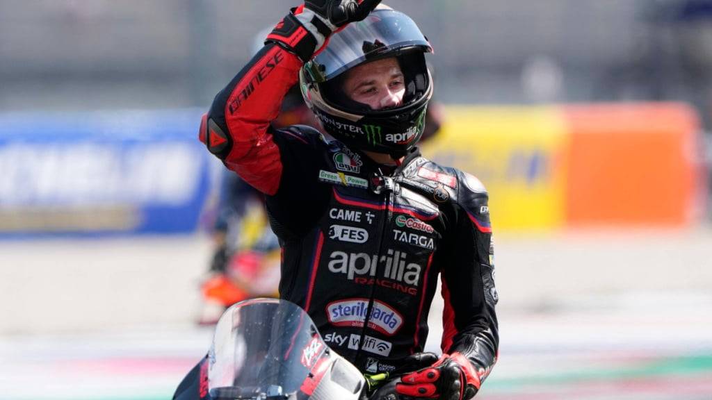 Aprilia-Fahrer Marco Bezzecchi triumphierte in Misano Adriatico im Sprintrennen