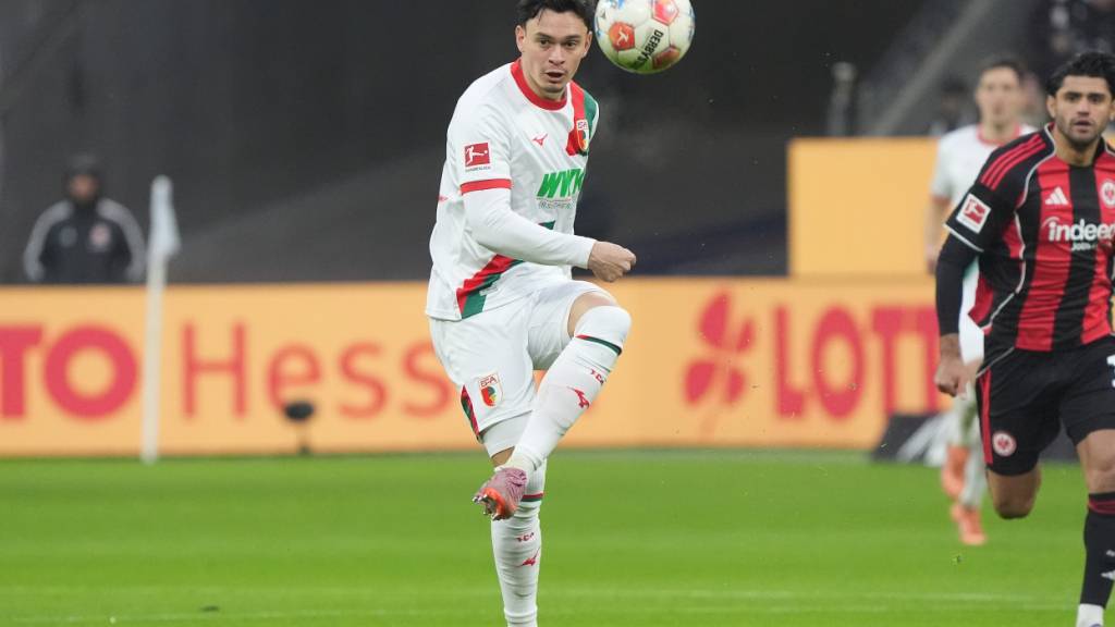 Vier Schweizer, vier Tore und je ein Punkt in Augsburg