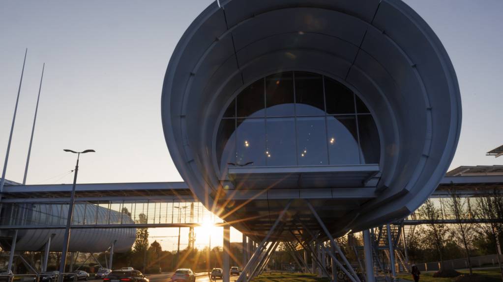 Ein am Forschungszentrum CERN neu entdecktes Teilchen soll helfen, die starke Kraft, welche die Materie zusammenhält, besser zu verstehen. (Archivbild)