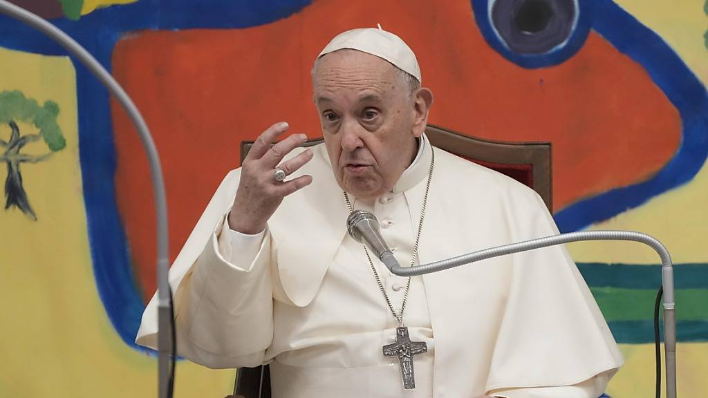 Papst fordert vor Reise Solidarität mit Migranten