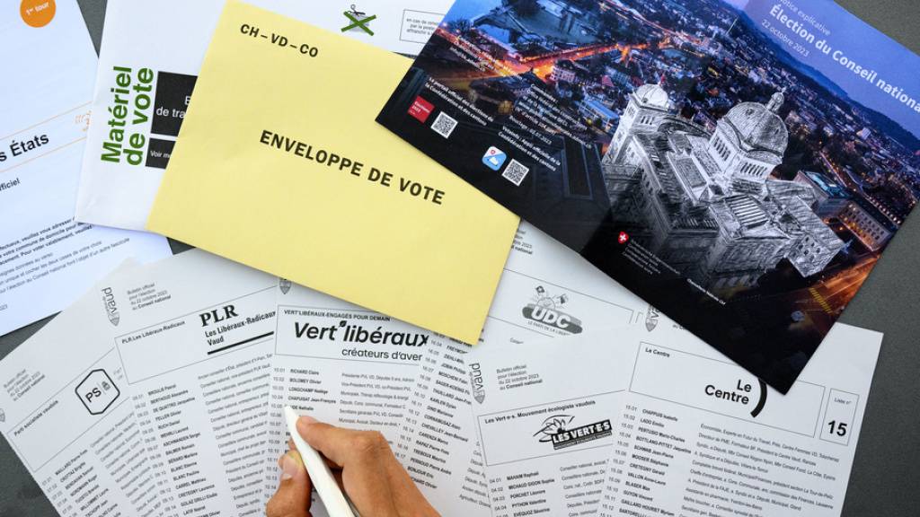 Im Kanton Waadt sind die Karten am Sonntag neu gemischt worden. (KEYSTONE/Laurent Gillieron)