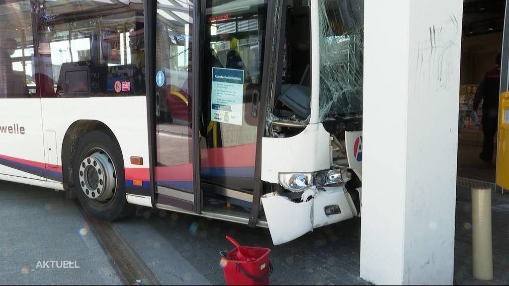 Bus fährt ohne Chauffeur davon