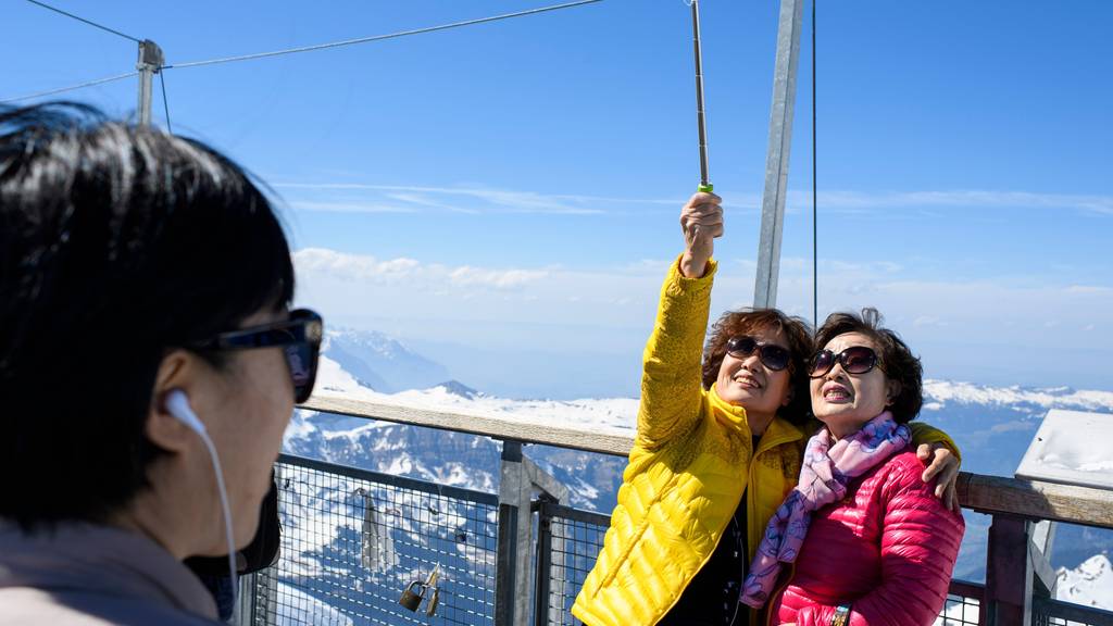 Zum hohen Besucheraufkommen auf dem Jungfraujoch trugen insbesondere asiatische Gäste bei.