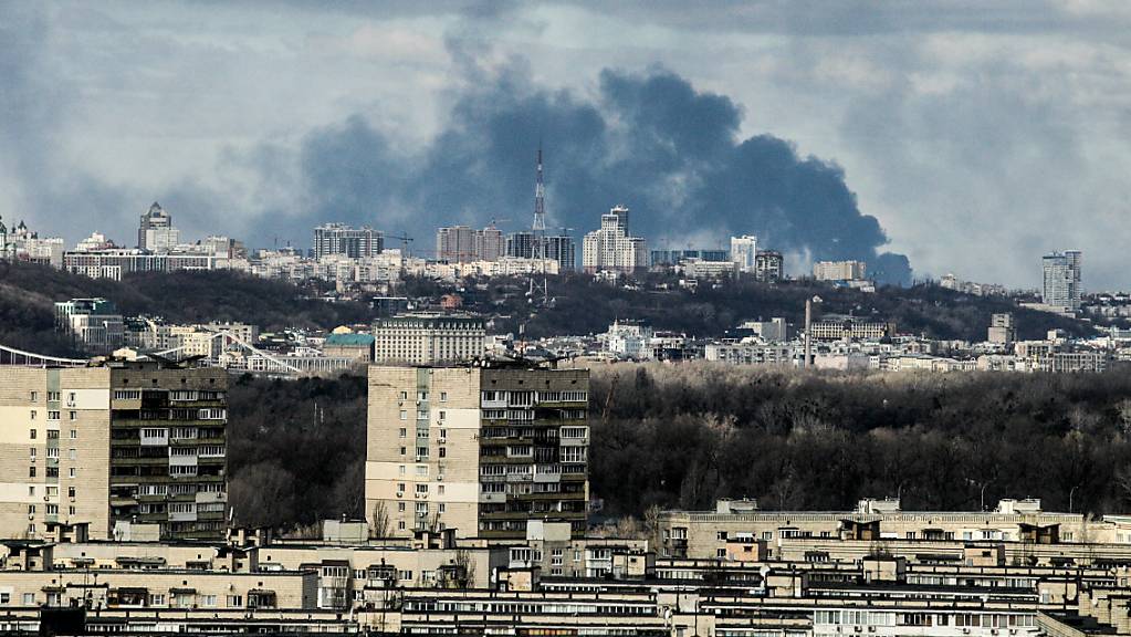 Die russische Armee warf den Ukrainern vor, sie setzten bei den Kämpfen vor Kiew verbotene Phosphorbomben ein.