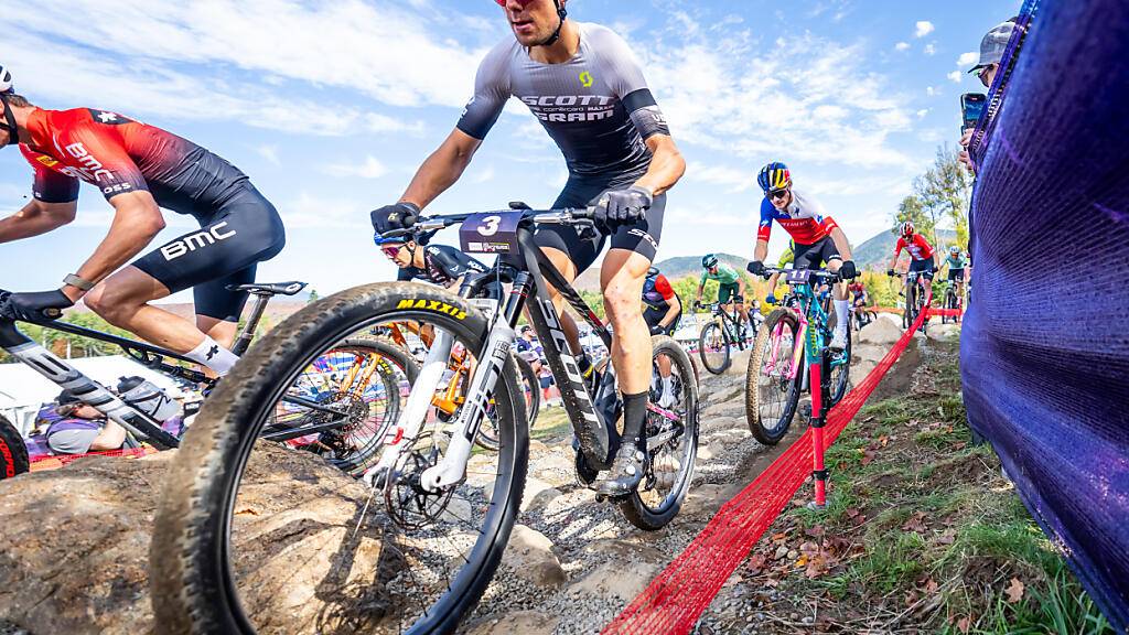 Filippo Colombo sorgt als Dritter für das beste Resultat der nach Olympia- und WM-Enttäuschungen wieder erstarkten Schweizer Mountainbiker