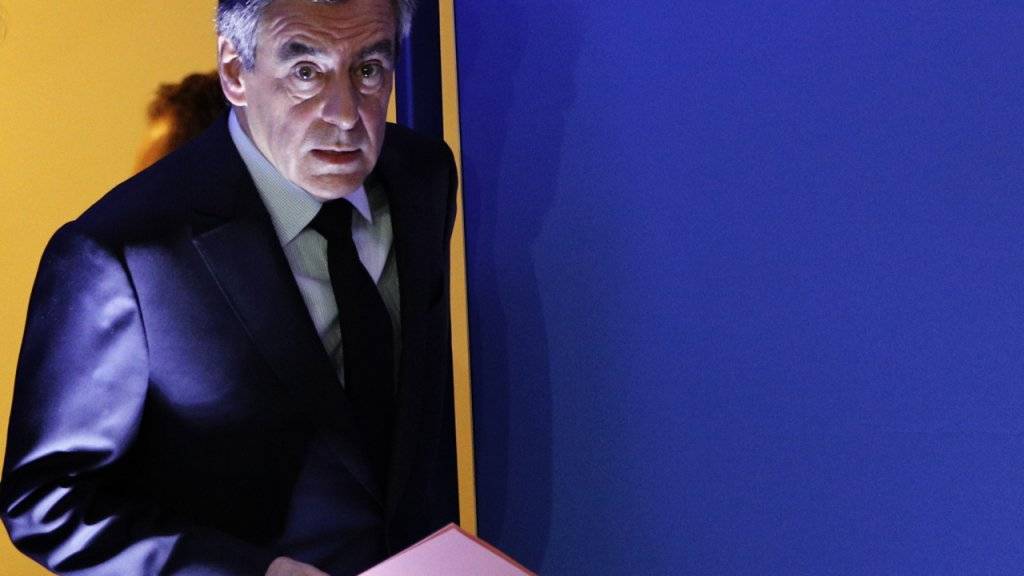 Der Wirbel um Präsidentschaftskandidat François Fillon hält an (Archiv)
