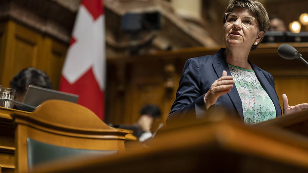 «Als Anwältin schaue ich genau hin», sagte Verteidigungsministerin Viola Amherd im Interview mit Tamedia. (Archivbild)