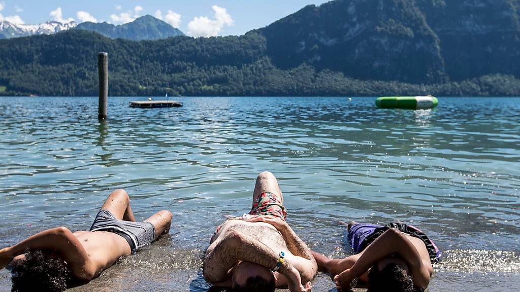 Das Lido in der Luzerner Seegemeinde Weggis ist eine offizielle Badestelle. (Archivaufnahme)