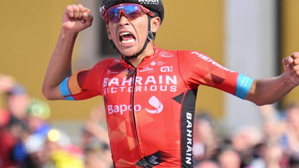 Buitrago gewinnt, Plapp in Gelb