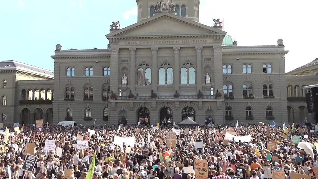 100'000 Klimademonstranten in Bern