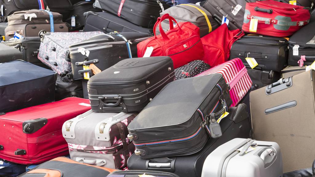 Koffer Chaos Gepäck