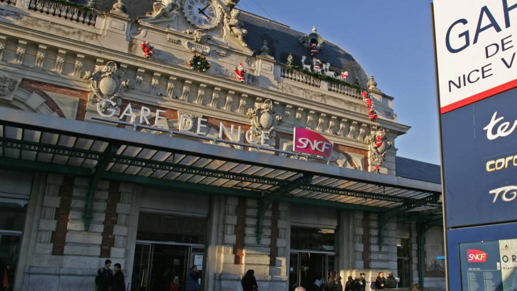 Der erste Zug soll am Samstag in Mailand abfahren und sechs Stunden und 25 Minuten später in Nizza ankommen. (Archivbild)