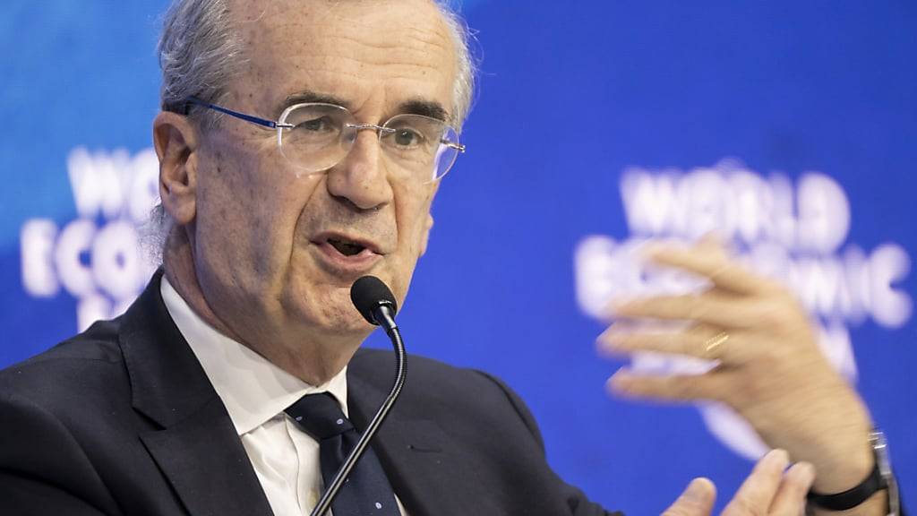 Ist vorerst gegen eine weitere Erhöhung der Zinsen durch die Europäische Zentralbank: der französische Notenbankchef Francois Villeroy de Galhau. (Archvibild)