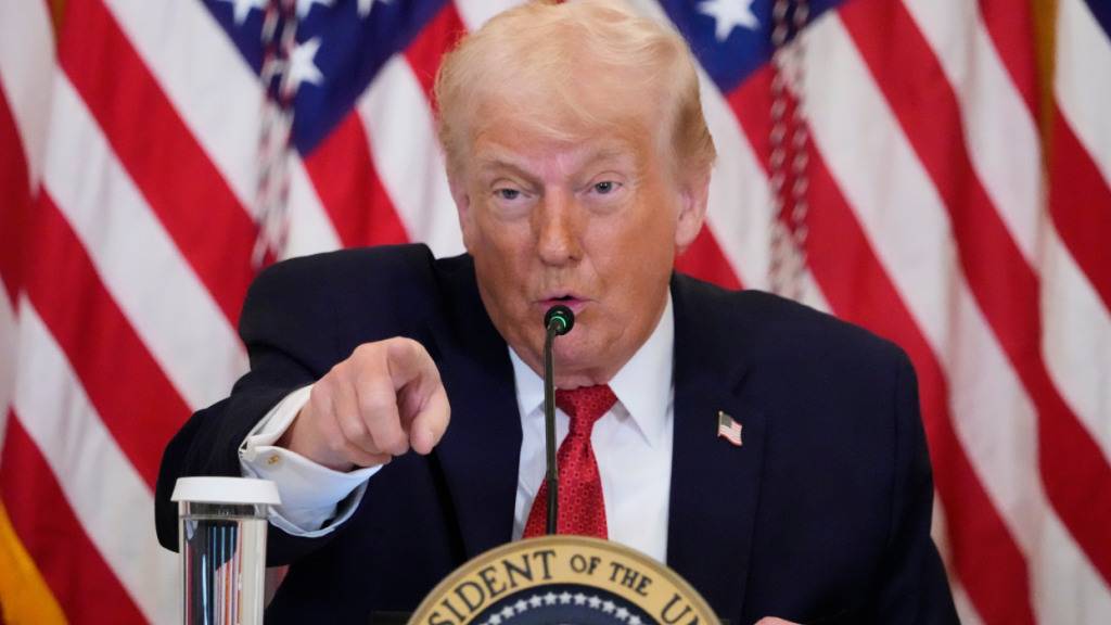 Trump droht Gegnern seiner Grönland-Pläne mit Zöllen