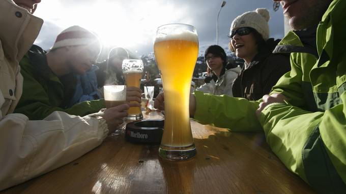 Alle kontrollierten Ski-Beizen in Grindelwald verkauften Alkohol an Minderjährige