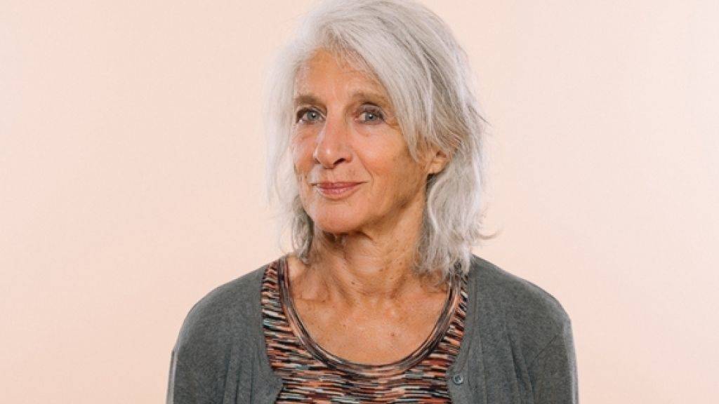 Nur drei Monate, nachdem sie den Grand Prix Tanz erhalten hat, ist die Genfer Tänzerin, Choreografin und Tanzpädagogin Noemi Lapzeson 77-jährig verstorben.