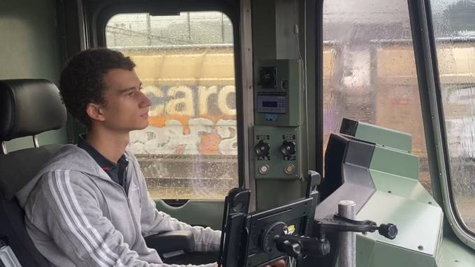 Dieser SBB-Lokführer ist nicht nur auf Schienen, sondern auch auf Tiktok unterwegs
