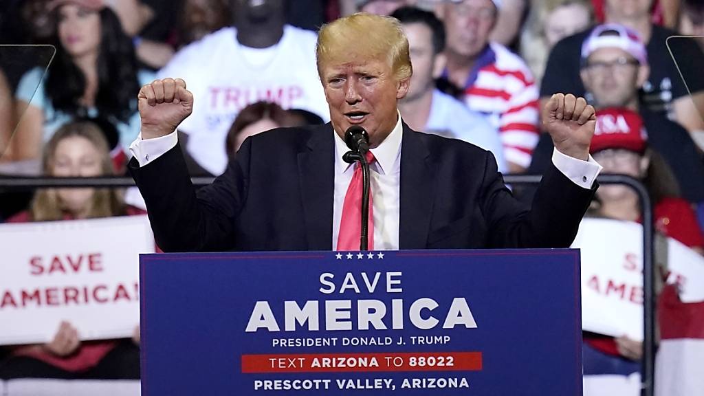 Donald Trump in Prescott: «Vielleicht müssen wir es noch einmal tun.» Foto: Ross D. Franklin/AP/dpa