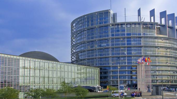 Europaparlament kehrt nach mehr als einem Jahr nach Strassburg zurück
