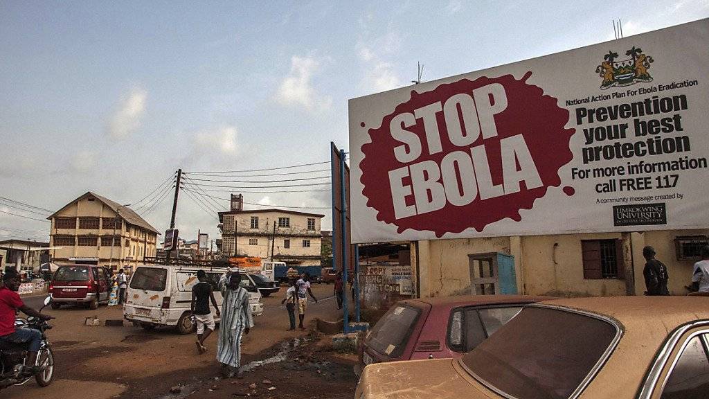 Beim Roten Kreuz in Westafrika wurden Gelder veruntreut, mit denen eigentlich die Ebola-Epidemie eingedämmt werden sollte. (Archivbild Sierra Leone)