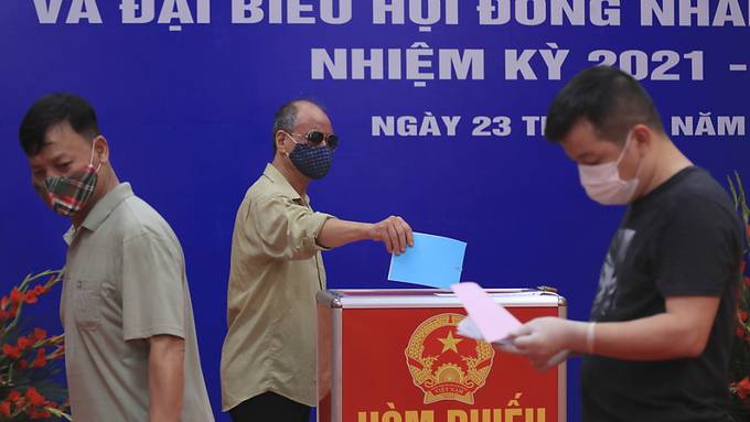 Parlamentswahl im Einparteienstaat Vietnam - erstmals LGBT-Kandidat