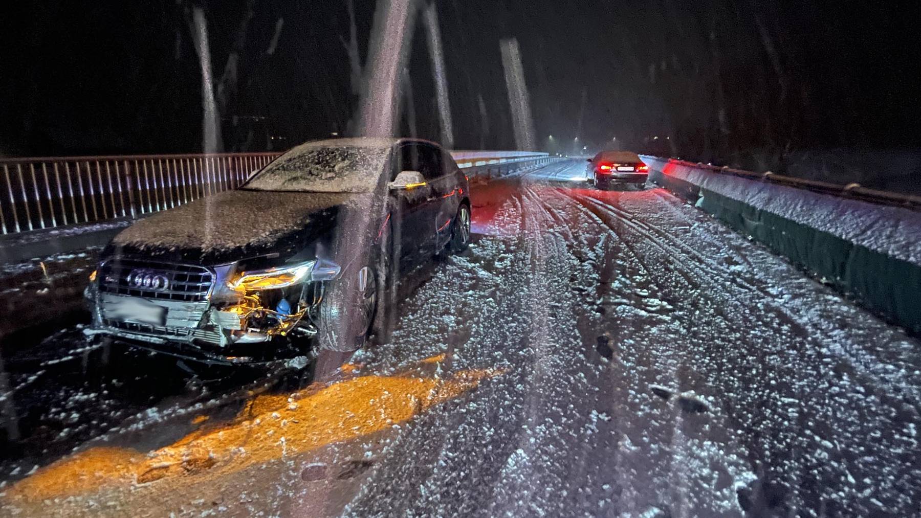 Im Kanton Schwyz ereigneten sich ein Dutzend Unfälle wegen Schnee