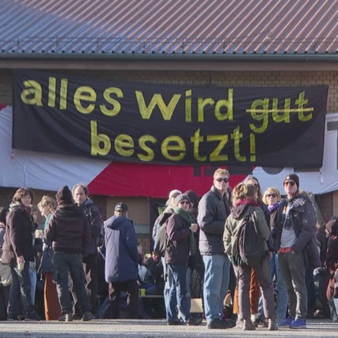 Linke wollen besetztes Haus an der Limmat nicht verlassen