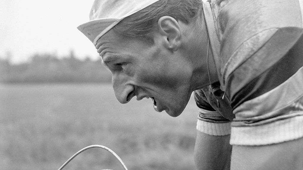 Kämpfer: Ferdy Kübler galt als «Chrampfer» unter den Pedaleuren - die gebückte Haltung auf dem Rad und die markante Nase waren seine Markenzeichen