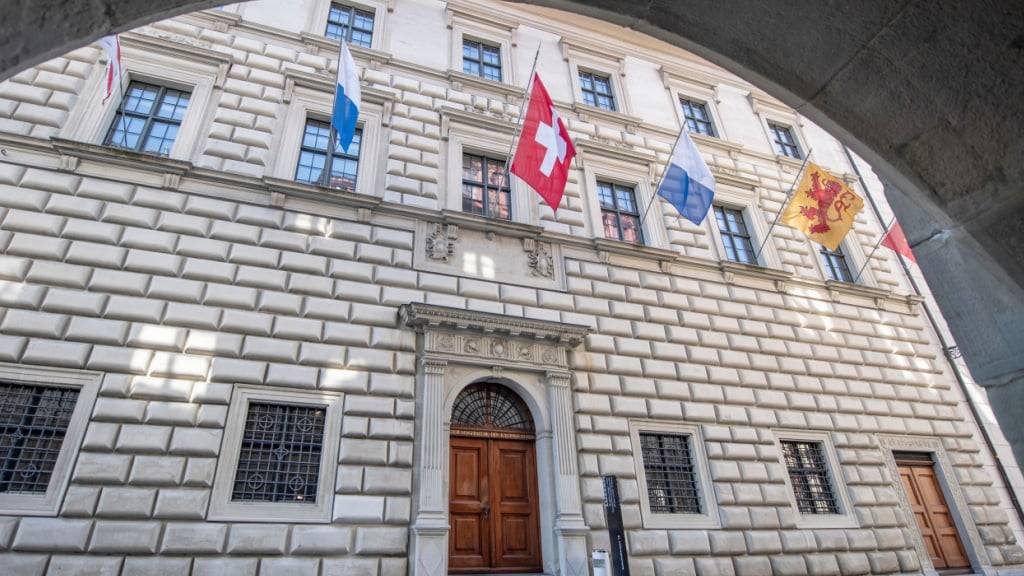 Der Luzerner Regierungsrat zeigt sich solidarisch mit der von der Naturkatastrophe in Blatten VS betroffenen Bevölkerung. (Symbolbild)