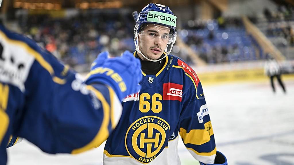 Valentin Nussbaumer war die grosse Figur beim Davoser Sieg gegen Ajoie