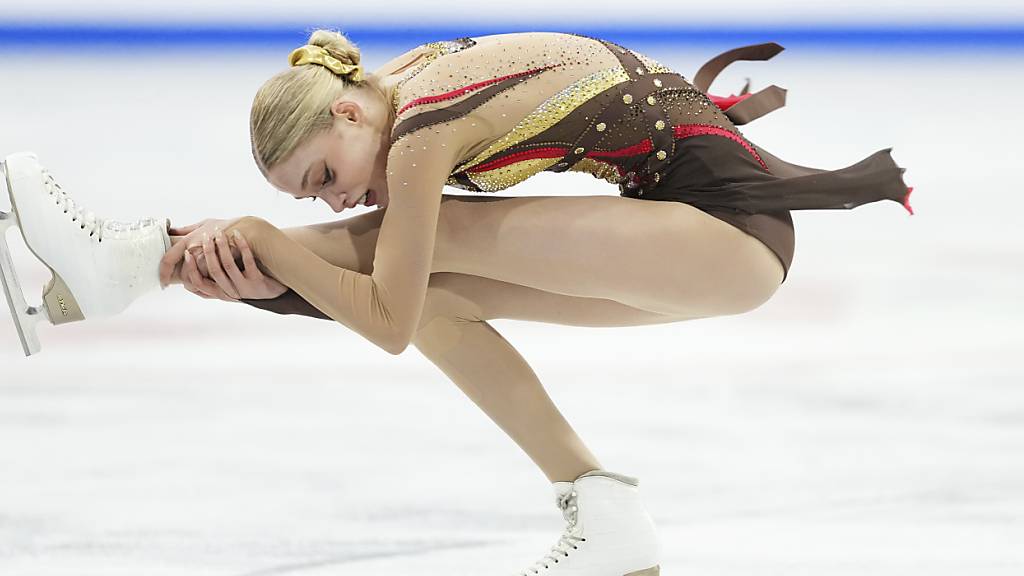 Die 18-jährige Baslerin Kimmy Repond legte beim Skate Canada einen starken Auftritt aufs Eis