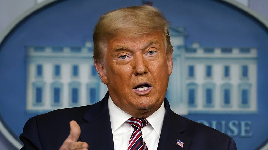 Donald Trump, ehemaliger Präsident der USA, spricht im Weissen Haus. Das zweite Amtsenthebungsverfahren gegen den ehemaligen US-Präsidenten Trump soll in der zweiten Februarwoche beginnen.