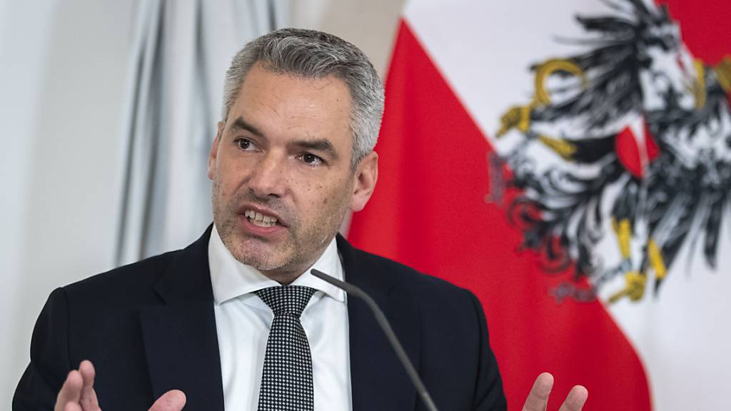 Österreichs Kanzler hält trotz Einwändeflut an Impfpflicht fest