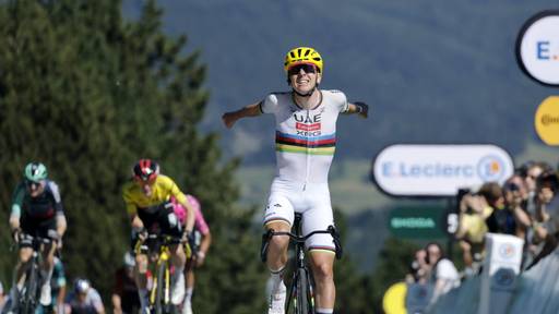 Pogacar entreisst Vingegaard das Maillot jaune